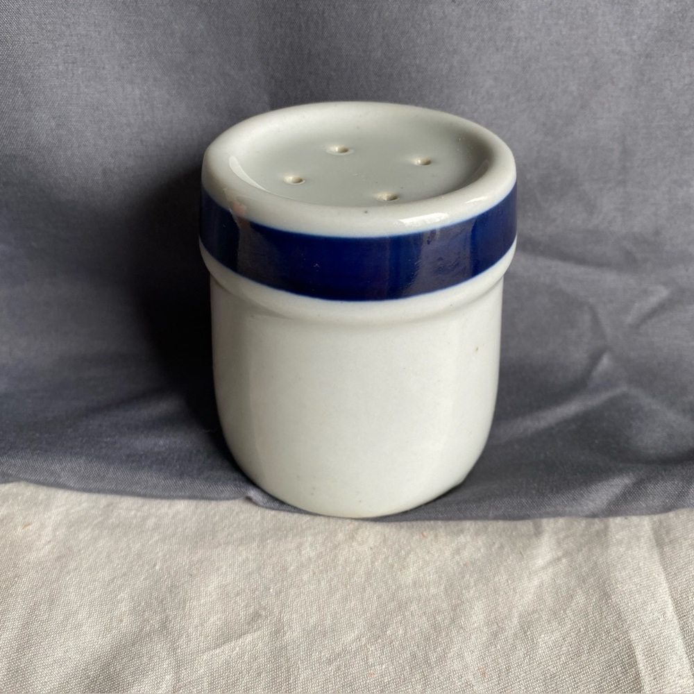 MSI Blue Monterrey Stoneware Replacement Salt Shaker  Japan